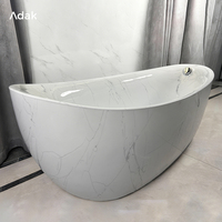 Baignoire autoportante moderne en acrylique de 67 pouces avec motif marbre naturel, baignoire portable pour usage intérieur, hôtel et maison