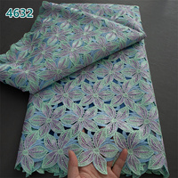 Tissus en dentelle guipure africaine 2025 de haute qualité nigériane soluble dans l'eau 5 yards pour robes de soirée femme 4632