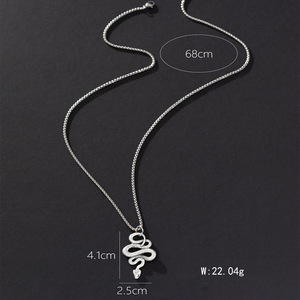 Collar con Colgante de Serpiente de Aleación, Cadena de Acero Inoxidable Plateado Antiguo, Estilo Hip Hop Unisex para Uso Diario - Product Image 2