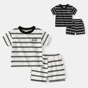 Ensemble de vêtements pour enfants d'été 2022, t-shirt et short 2 pièces, ensemble décontracté rayé pour garçon - Product Image 1