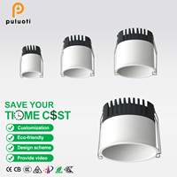 Spot LED encastré moderne en aluminium avec source de lumière à spectre complet, idéal pour les éclairages ponctuels au plafond dans les maisons et les commerces