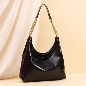 Wholesale Custom Premium Large Capacity <b>Soft</b> <b>Leather</b> Tote <b>Bag</b> Ladies Chain Hobo Hand <b>Bags</b> for Women - Product Image 5