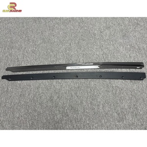 สเกิร์ตข้างคาร์บอนไฟเบอร์สำหรับ Audi R8 V10 ปี 2016-2018 ชุดแต่งสเกิร์ตข้างคาร์บอนแบบขยายสำหรับรถยนต์ - Product Image 6