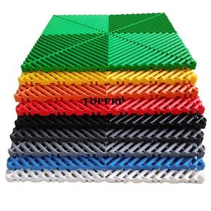 Baldosas entrelazadas de plástico resistente para garaje - Product Image 3