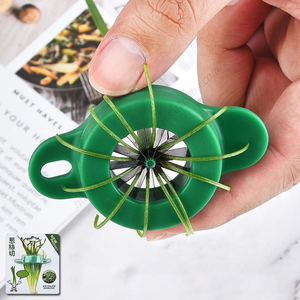 Vente en gros Syh657 Gadget multifonctionnel manuel pour séparer les oignons verts, hachoir, trancheur et coupe-oignons - Product Image 1
