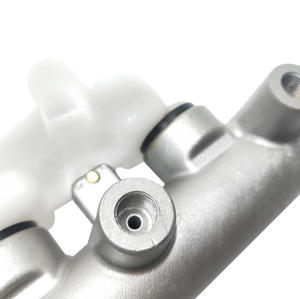 Para Isuzu Amigo 89-93 Isuzu Pickup 88-92 Cilindro Maestro de freno 94313 438 8943134382 - Product Image 5