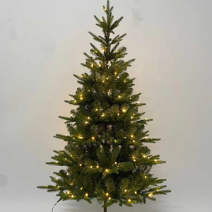 Sapin de Noël nordique en PVC/métal de 2,5 m, utilisation intérieure et extérieure, arbres de Noël en gros NC24010029 - Product Image 1