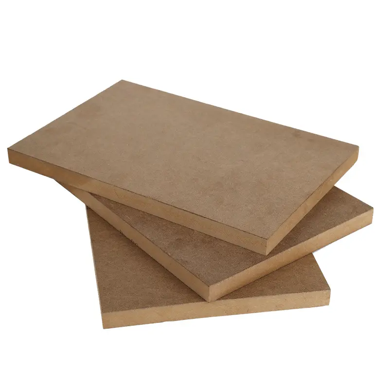 家具4x8MDF 1220x2440mmウッドナチュラルベニヤMDFパネルシートプレーン生MDFボード