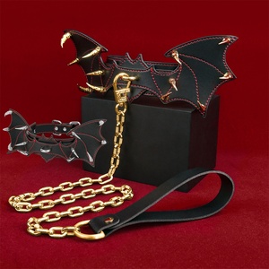 ปลอกคอหนังดีไซน์ใหม่สไตล์ BDSM ลายปีศาจน้อย พร้อมโซ่ถอดได้ สีเงินหรือสีทอง สำหรับผู้ใหญ่ - Product Image 1