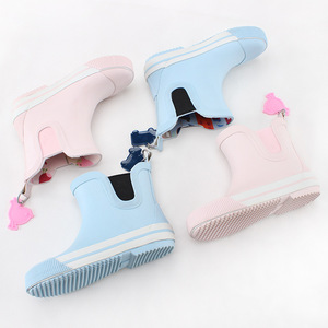 Bottes de pluie en caoutchouc sur mesure pour garçons et filles, antidérapantes, chaussures <span class=keywords><strong>d</strong></span>'<span class=keywords><strong>eau</strong></span> pour bébés et chaussures en caoutchouc quatre saisons OEM - Product Image 3