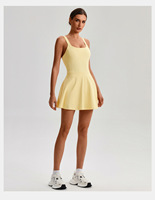 Robe de yoga sexy à col carré avec logo personnalisé, short intégré, dos croisé, robe de sport pour femmes, tenue de tennis, de golf et d'exercice