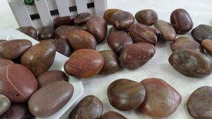 Bán nóng đá cuội trắng tự nhiên đánh bóng đá sông đỏ cho biệt thự trong nhà ngoài trời trang trí làm từ đá tự nhiên - Product Image 4