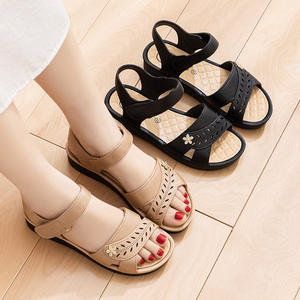 Sandalias de Playa y Trabajo para Mujer, con Plataforma, Antideslizantes, de Suela Suave, con Cierre Deslizante, Tacón Mediano de Plástico - Product Image 4