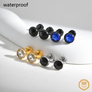 Boucles d'oreilles tendance haut de gamme en acier inoxydable avec pierres rondes, clous colorés en zircon - Product Image 2