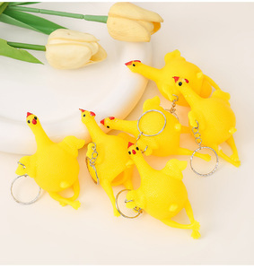 Juguete Antiestrés de Pollo para Apretar, Llavero de Pollo que Pone Huevos, Juguete Divertido para Bromas para Adultos - Product Image 6
