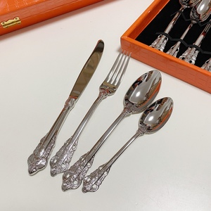 Hot Selling 24 Pcs Royal Gift Gold Luxury High Quality Stainless Steel 304 Flatware Sets with Case for Business Gifts - Product Image 2