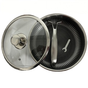 Padella Antiaderente a Nido d'Ape in Acciaio Inox 316L, 7 Strati Compositi, Senza Rivestimento, Moderna, per Induzione e Gas, con Coperchio in Vetro - Product Image 4