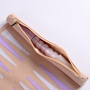 Jeu d'échecs <span class=keywords><strong>de</strong></span> voyage <span class=keywords><strong>l</strong></span>éger et portable en microfibre véritable, <span class=keywords><strong>couleur</strong></span> rose, personnalisable, enroulable, vente en gros - Product Image 4