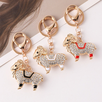 Porte-clés Mouton en Métal Plaqué Or avec Strass Brillants, Pendentif de Sac de Luxe, Décoration Suspendue pour Voiture