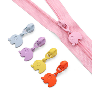 Deslizador de Cremallera Metálico con Logotipo Personalizado, Diseño de Fábrica, Lindo Tirador de Cremallera con Forma de Oso y Mariposa para Ropa y Bolsos - Product Image 5