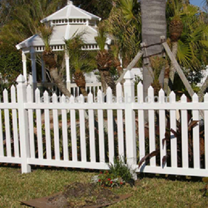 White Plastic <strong>Fence</strong> for Village Yard Outdoor Garden White <strong>Cheap</strong> Privacy PVC Vinyl <strong>Picket</strong> <strong>Fence</strong> <strong>Panel</strong> - Product Image 2