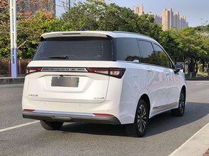 Voitures d'<span class=keywords><strong>occasion</strong></span> Wuling Jiachen MPV 2022 2023 Conduite à gauche <span class=keywords><strong>Automatique</strong></span> Traction avant <span class=keywords><strong>7</strong></span> <span class=keywords><strong>places</strong></span> 1.5T Faible kilométrage Sans accident Fiable Prêt à l'exportation - Product Image 3