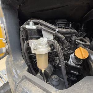 Mini-excavatrice hydraulique Komatsu PC30 avec système CLSS, 24,4 CV pour les travaux de construction en espaces restreints - Product Image 2