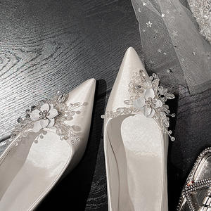 Zapatos de tacón alto con pedrería para mujer, estilo francés 2026, zapatos de novia con flores, zapatos blancos para vestido de novia y vestido de noche - Product Image 1