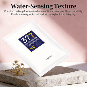 Poudre de Squalène Bio Triple <span class=keywords><strong>Action</strong></span> Éclaircissante & Anti-Âge au Parfum de Miel Format Voyage pour Peaux Sensibles - Product Image 3