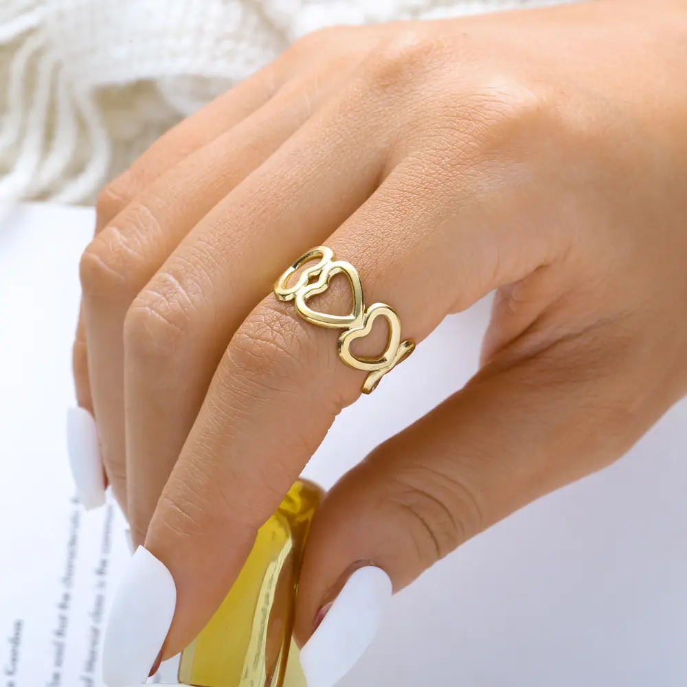 Yiwu Srui-anillo de acero inoxidable chapado en oro de 18K con forma de corazón, anillo ajustable de conexión con forma de corazón