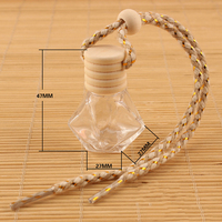 Diffuseur de voiture solide de 8ml suspendu emballage de bouteille en verre vide de parfum avec cristal