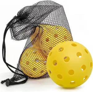 היצרנים מכירה ישירה פנימית וחיצונית PE מותאמים אישית כדורי כדורי חמוצים אלסטיים גבוהים 74 מ""מ עם 40 חורים