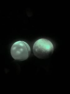 Kendama japonais avec balle lumineuse, brillant dans le noir - Product Image 2