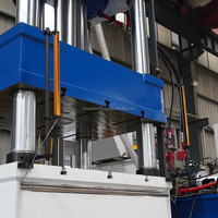 Presse hydraulique à chaud pour matériaux composites, pour la production de coques de drones UAV en fibre de carbone, 315t, presse à quatre colonnes