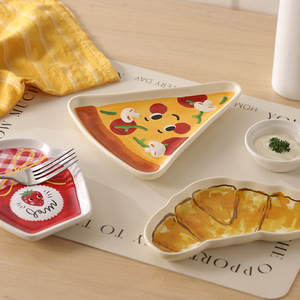 Plato de Cerámica con Forma de Pan Irregular, Diseño Creativo con Pintura Subesmaltada, Ideal para Postres, Té de la Tarde, Regalo - Product Image 2