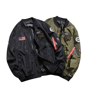 Chaqueta Bomber Casual para Hombre con Parche Bordado, Estilo Motero Ligero - Product Image 1