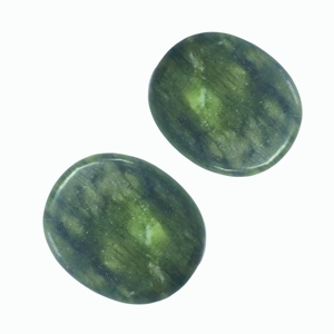Outil de massage plat en jade Xiuyan de haute qualité pour la thérapie faciale et corporelle et la relaxation - Product Image 3