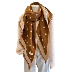 Chal al por mayor, nuevo, con estampado de lunares, fino, cálido, transpirable, versátil, para uso diario y exterior en otoño e invierno, para mujer. - Product Image 4