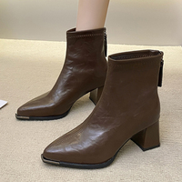 Bottines à bout pointu pour femmes, talon bloc, cuir extensible, embout métallique, fermeture éclair au dos, bottes chaussettes tendance, 3 couleurs