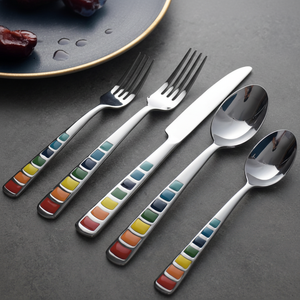 Ustensiles de cuisine faits à la main Cuillères colorées Table à manger Cuillère à café Fourchette Design personnalisé Ensembles de couverts - Product Image 1