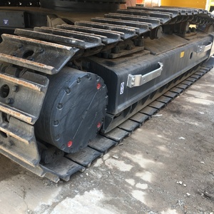 Excavatrices d'occasion Komatsu PC450 de 45 tonnes, fabriquées au Japon, très peu d'heures de fonctionnement, à vendre à prix réduit - Product Image 3