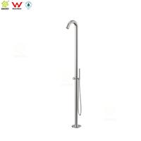 Colonne de douche extérieure brossée de luxe 316L filigrane certifié conception autoportante robinetterie de plage et de jardin