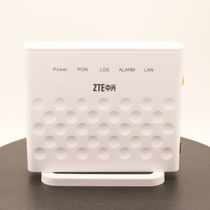 <span class=keywords><strong>ZTE</strong></span> <span class=keywords><strong>ZXHN</strong></span> <span class=keywords><strong>F601</strong></span> GPON ONU 1xGE - Product Image 1