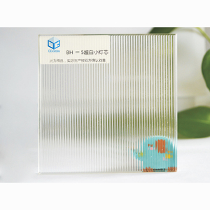 Verre nervuré de haute qualité pour la construction de bâtiments de cloison Verre cannelé Motif personnalisé - Product Image 6