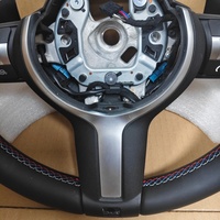 Volant en cuir à prix imbattable pour BMW M3 M6 X3 218i E83 E87 E89 E93 X6 F06 F07 F10 F22 330i