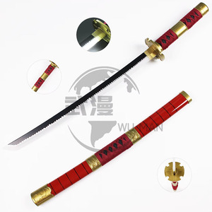 Katana <span class=keywords><strong>Sandai</strong></span> <span class=keywords><strong>Kitetsu</strong></span> de Roronoa <span class=keywords><strong>Zoro</strong></span> avec fourreau rouge, lame dentelée non affûtée avec éclairage LED, épée de samouraï - Product Image 3