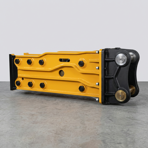 Brise-roche hydraulique Soosan SB70 jaune, équipement de construction robuste - Product Image 1