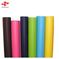 Film PE Enduit PP Spunond Non Tissé Tissu Imperméable Spunbond Polypropylène Non Tissé pour Combinaison Médicale