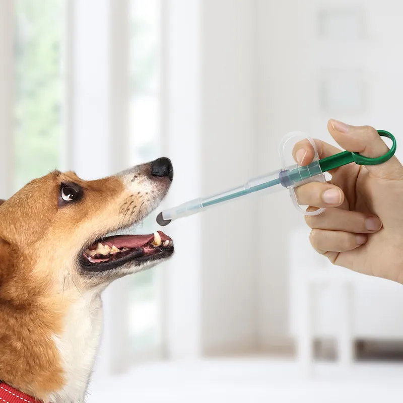 पालतू चिकित्सा हाथ सिरिंज फीडर नरम सिलीकोनेपेट दवा इंजेक्शन छोटे जानवरों के लिए कुत्ते की गोली डिस्पेंसर उपकरण