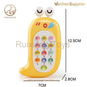 Vente en gros de jouets d'apprentissage précoce Montessori pour enfants, étui en silicone pour téléphone portable électrique avec dessin animé musical, téléphone portable pour enfants - Product Image 3
